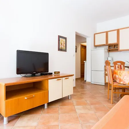 Apartmani Manzoni Punat Exterior photo