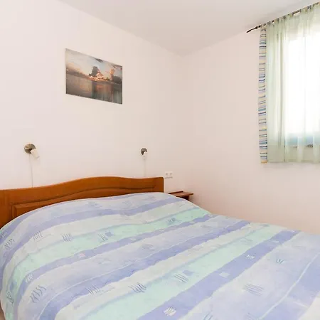 Apartmani Manzoni Punat Exterior photo