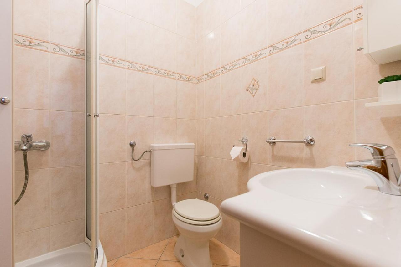 Manzoni Apartment *